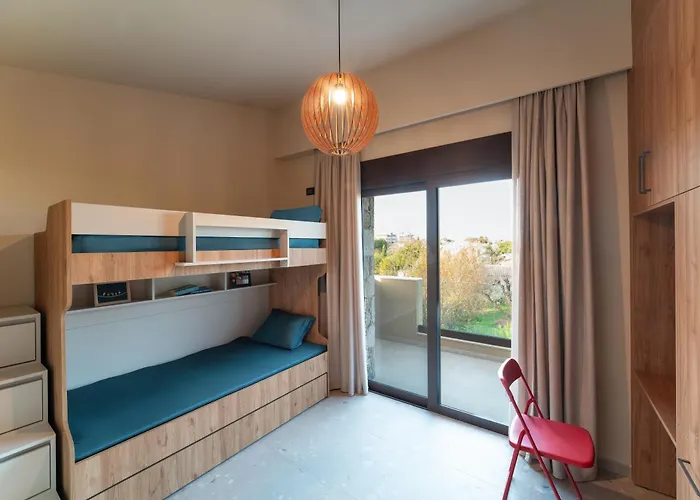 Estate Irianna 4 Bedroom Private Pool & 2 Bedroom Rhodes 이알리소스